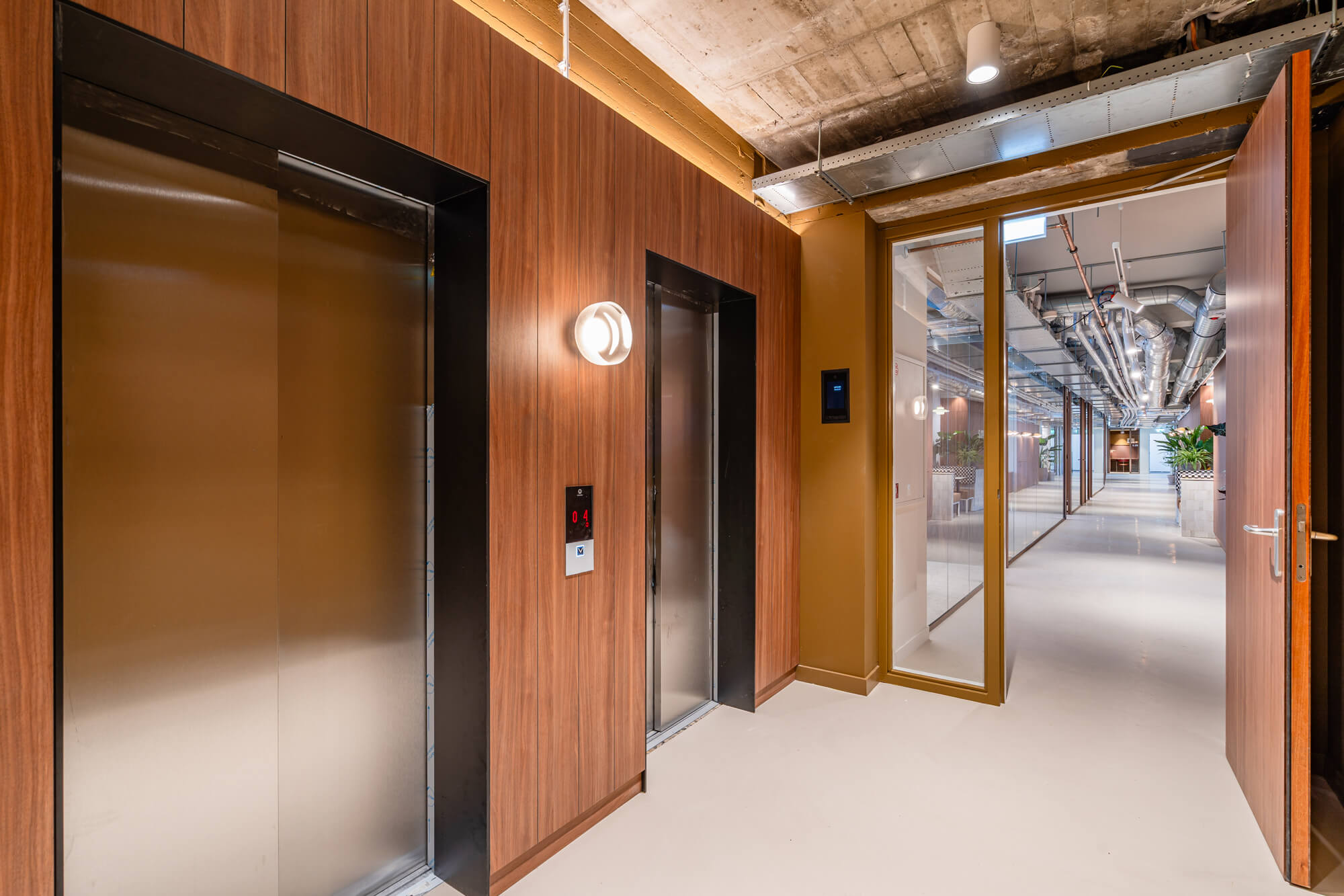 liftdeuren plein kantoren stadhuisplein rotterdam